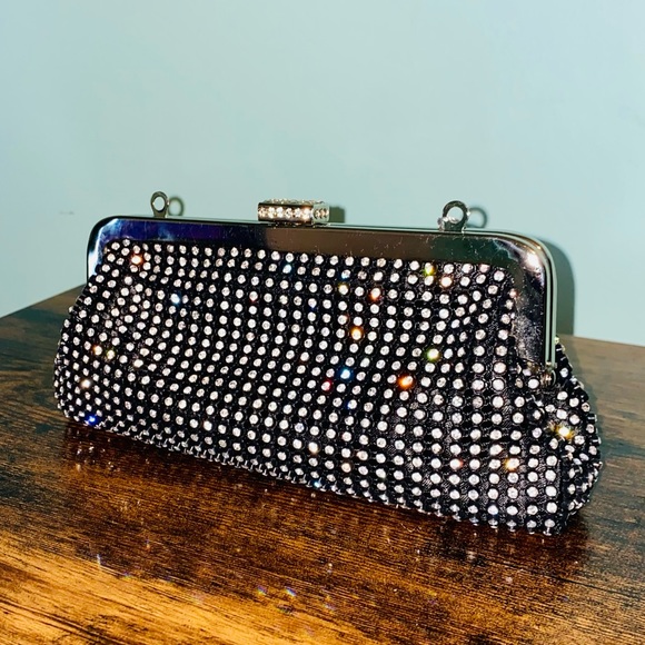 COPY - Brand new with tag.. crystal clutch purse - Picture 8 of 10